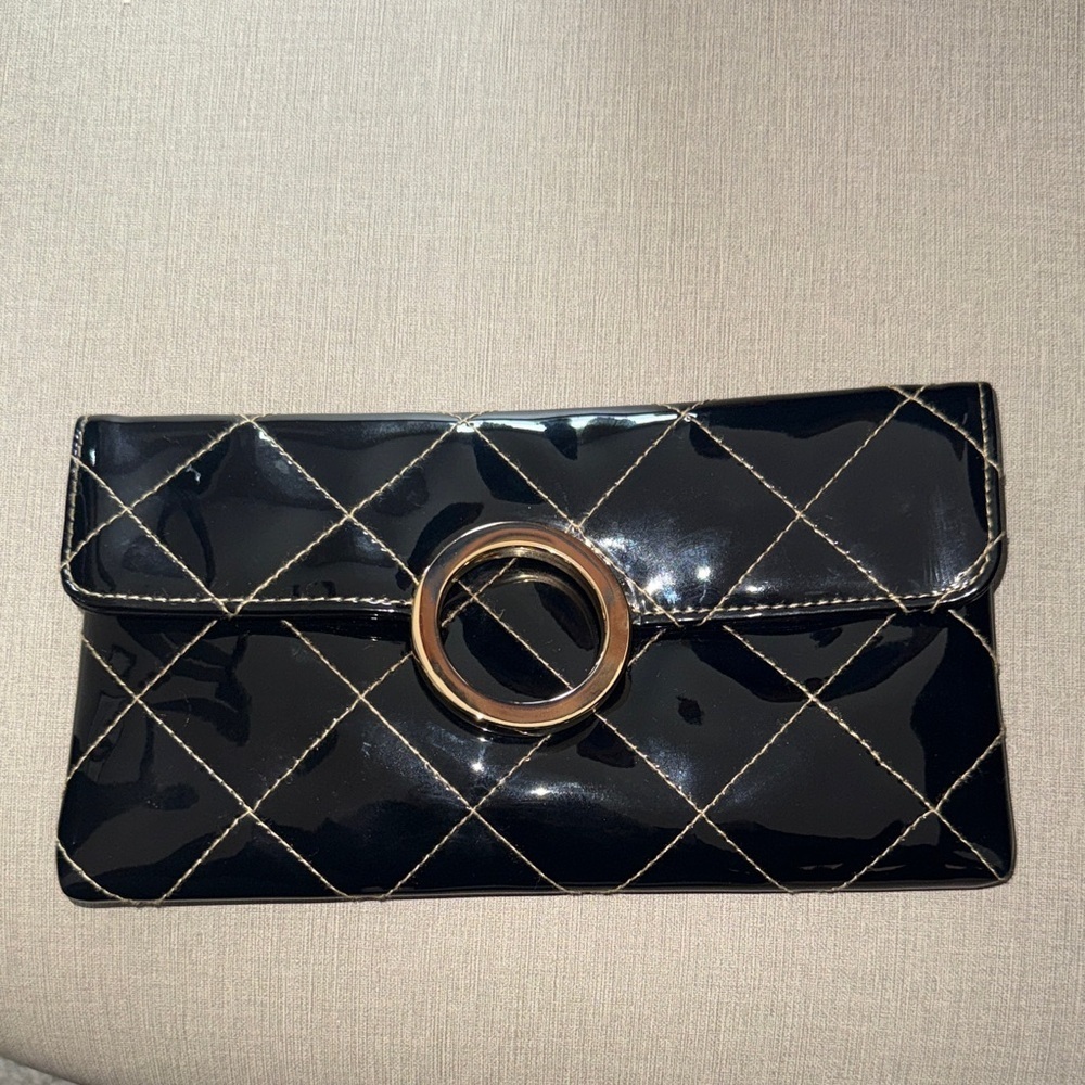 Joan Rivers Beauty Quilted Pattern Black Patent Clutch